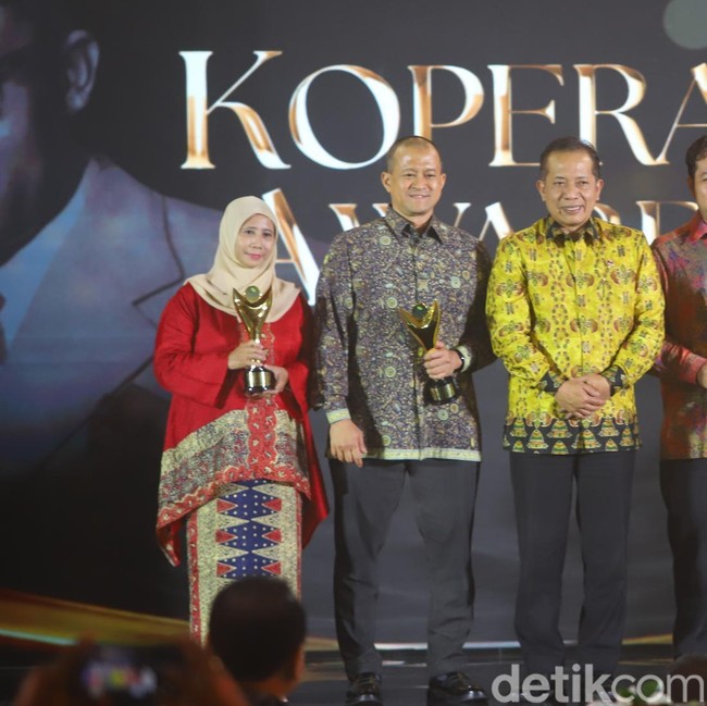 Sosok Senior hingga Generasi Muda Raih Koperasi Awards 2026