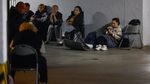 Basement Jadi Tempat Berlindung Warga Saat Kyiv Diserang