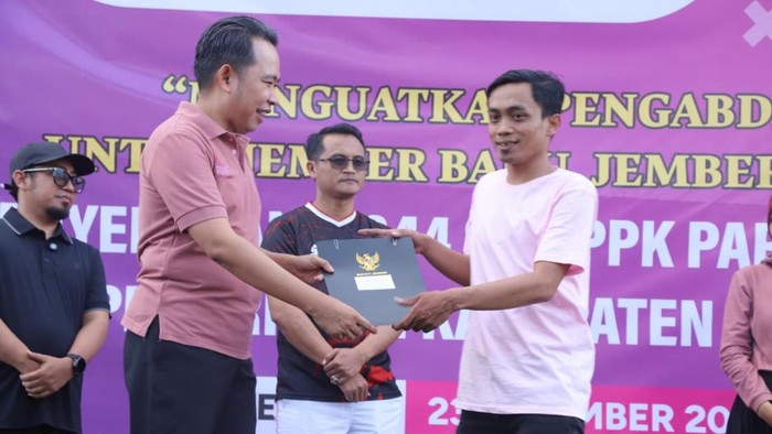 Bupati Jember M Fawait