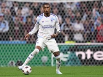 Arsenal Resmikan Kepindahan Ezri Konsa dari Aston Villa