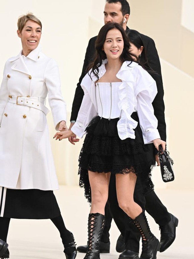 Potret Akrab Jisoo BLACKPINK & Mathilde, Petinggi Dior yang Tewas Kecelakaan
