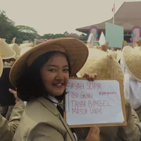 Viral Kisah Inspiratif Anak Sopir & Guru Berhasil Masuk UGM Tanpa Ikut Bimbel