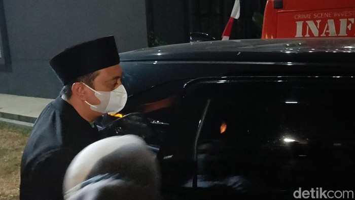 Wakil Rektor III Bidang Kemahasiswaan dan Alumni Unsoed Purwokerto, Prof Norman Arie Prayoga setelah menjalani pemeriksaan KPK di Mapolresta Banyumas, Kamis (20/8/2026).
