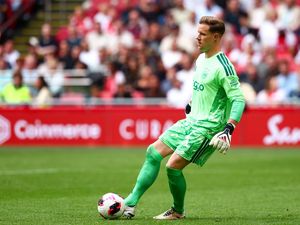 Ter Stegen Langsung Geser Posisi Maarten Paes dari Kiper Utama Ajax