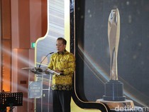 Menkop Ferry hingga Chairul Tanjung Hadiri Koperasi Awards 2026