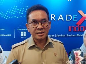 Mendag Buka Suara Harga Ayam Mahal, tapi Telur di Bawah HAP