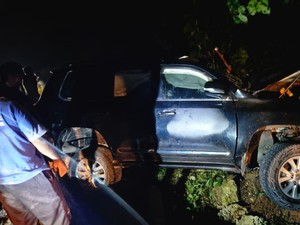 Mobil Dinas Bupati Biak Numfor Papua Terbalik, 4 Orang Luka