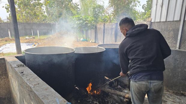 Pengusaha Garut Pekerjakan Napi