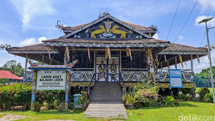 Rumah Lamin Adat Adjang Lidem di Malinau, Kaltara.