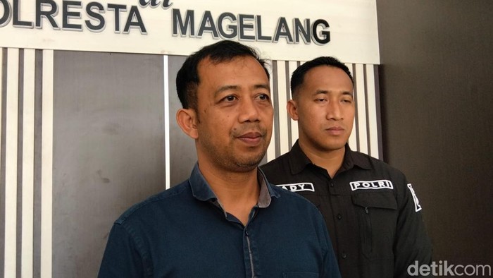 Wakasat Reskrim Polresta Magelang AKP Toyib Riyanto kepada wartawan di Lobi Polresta Magelang, Kamis (20/8/2026).