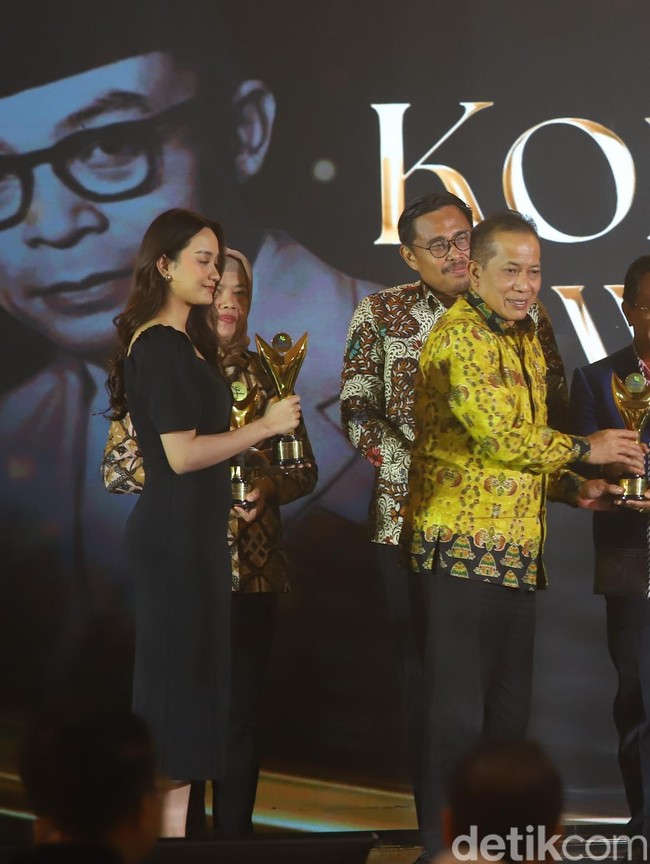 21 Kepala Daerah Raih Koperasi Awards 2026