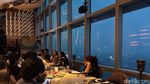 Fine Dining di Lantai 100 Jakarta, Ada King Crab hingga Wagyu Hot Rock!