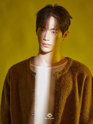 Diisukan Dekat dengan Jisoo BLACKPINK, Intip Pesona Aktor Tampan Seo Kang Joon