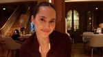 Asyiknya Pevita Pearce Makan Egg Tart hingga Bikin Pizza Sendiri!
