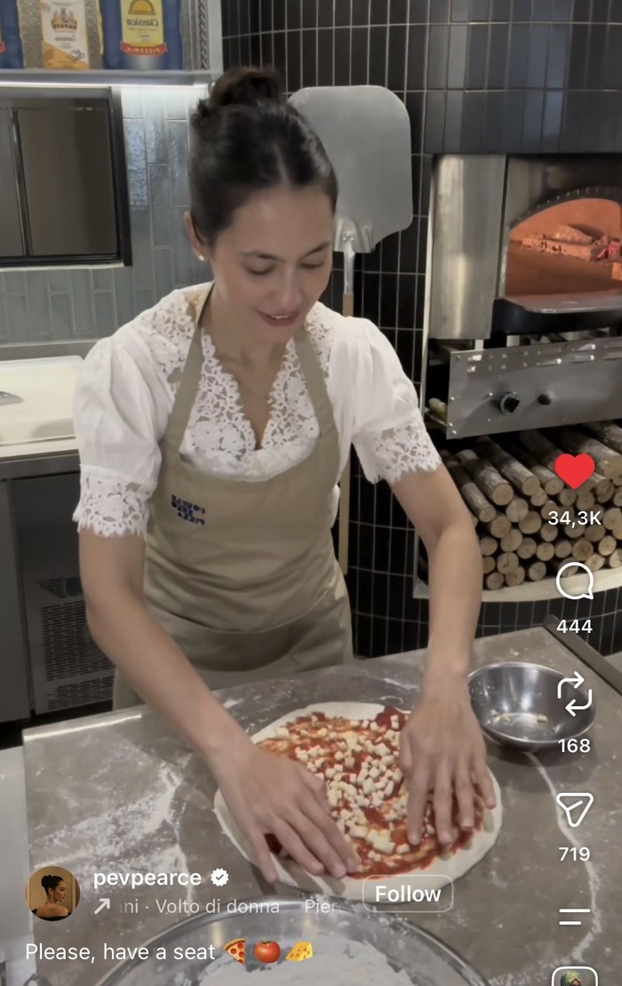 Asyiknya Pevita Pearce Makan Egg Tart hingga Bikin Pizza Sendiri!