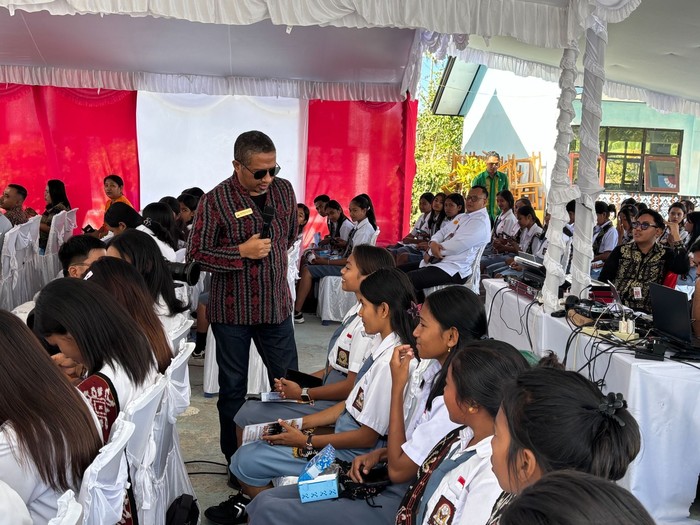 Duta Literasi Keuangan OJK, Romualdus San Udika.