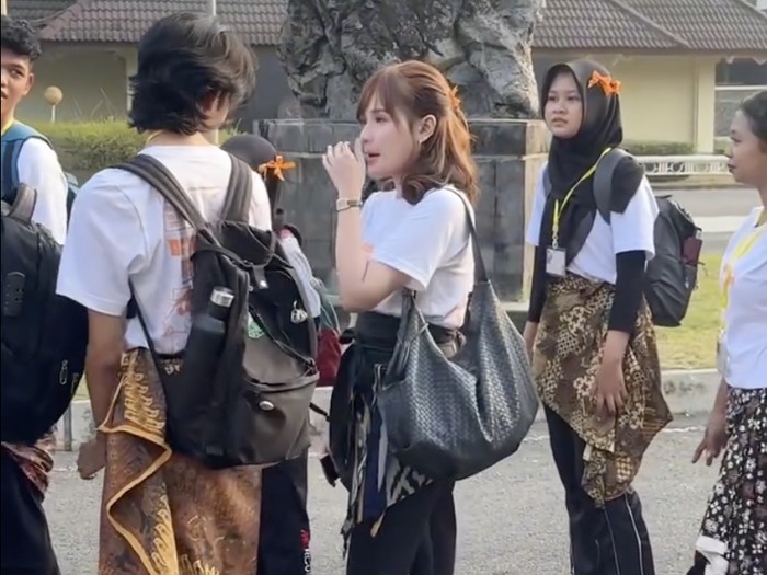 Fanny Soegi jadi Maba.