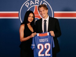 Potret Haifa Salem Ali, Istri Mika Godts yang Temani Suami Gabung ke PSG