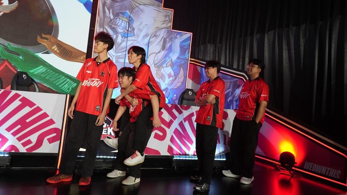 Pekan kedua babak Reguler Season MPL ID S18 dimulai hari ini, Jumat, 21 Agustus 2026. Ada dua pertandingan seru yang akan digelar dan salah satunya menampilkan Bigetron by Vitality vs Dewa United Esports.