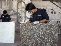 Jaring Ikan Bekas Disulap Jadi Panel hingga Peralatan Rumah