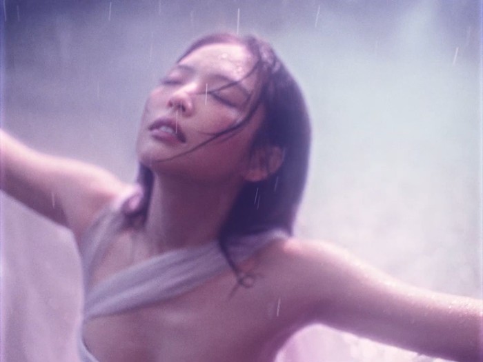 Foto Jennie buat promosi EP Fallen Angel.