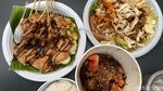 Yummy! Cicip Sate Jando dan Rujak Buni Viral di Kampoeng Tempo Doloe