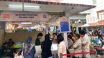 Yummy! Cicip Sate Jando dan Rujak Buni Viral di Kampoeng Tempo Doloe