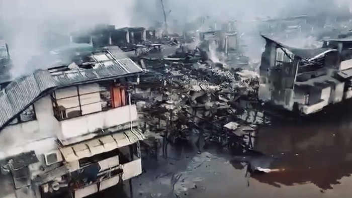 Kebakaran di Pasar Duri Bengkayang