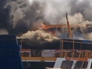 Memori Suram Saat KMP Bontang Terbakar di Perairan Ketapang Banyuwangi