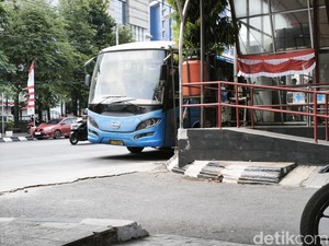 Aksi Kondektur Trans Semarang Maki Penumpang Berbuah Pemecatan