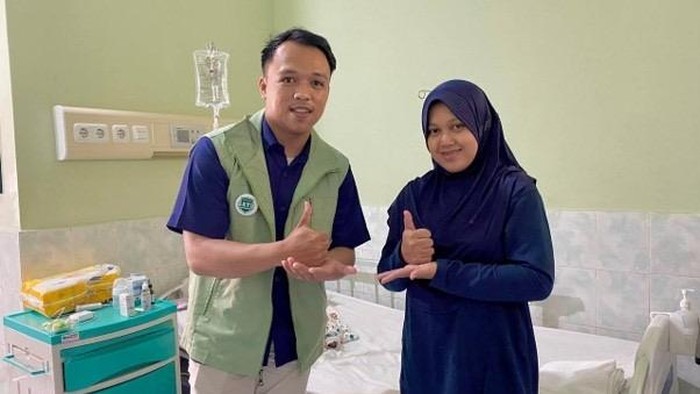Petugas BPJS Kesehatan di Rumah Sakit