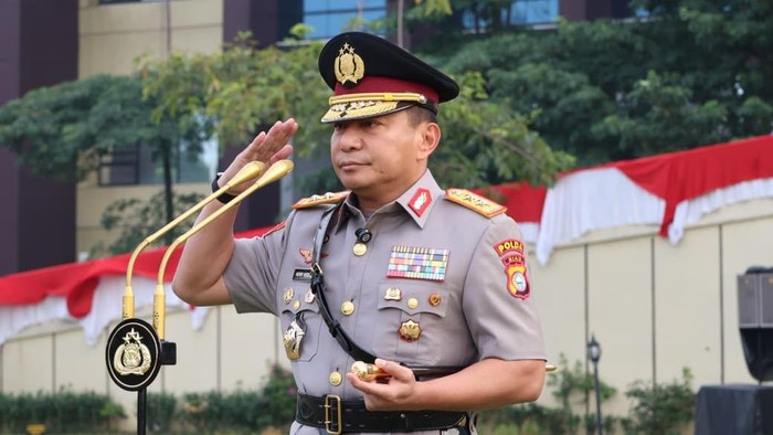 Polda Riau menggelar Upacara Hari Juang Polri 2026, Jumat (21/8/2026). Di momen ini Kapolda Riau Irjen Pol Herry Heryawan membacakan naskah Proklamasi Polisi 1945.
