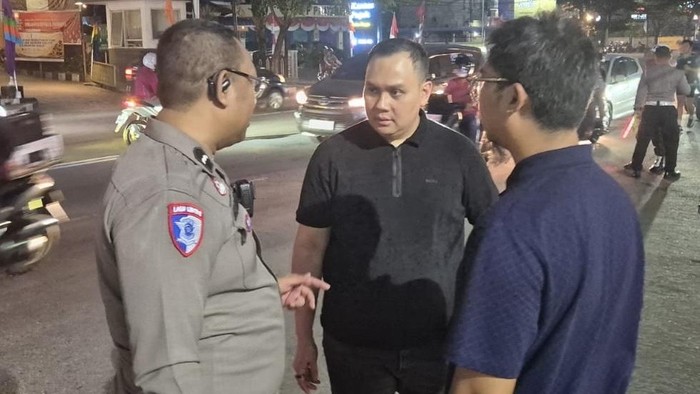 Sekretaris DPW PSI Kalbar Eddo Susanto di lokasi kecelakaan