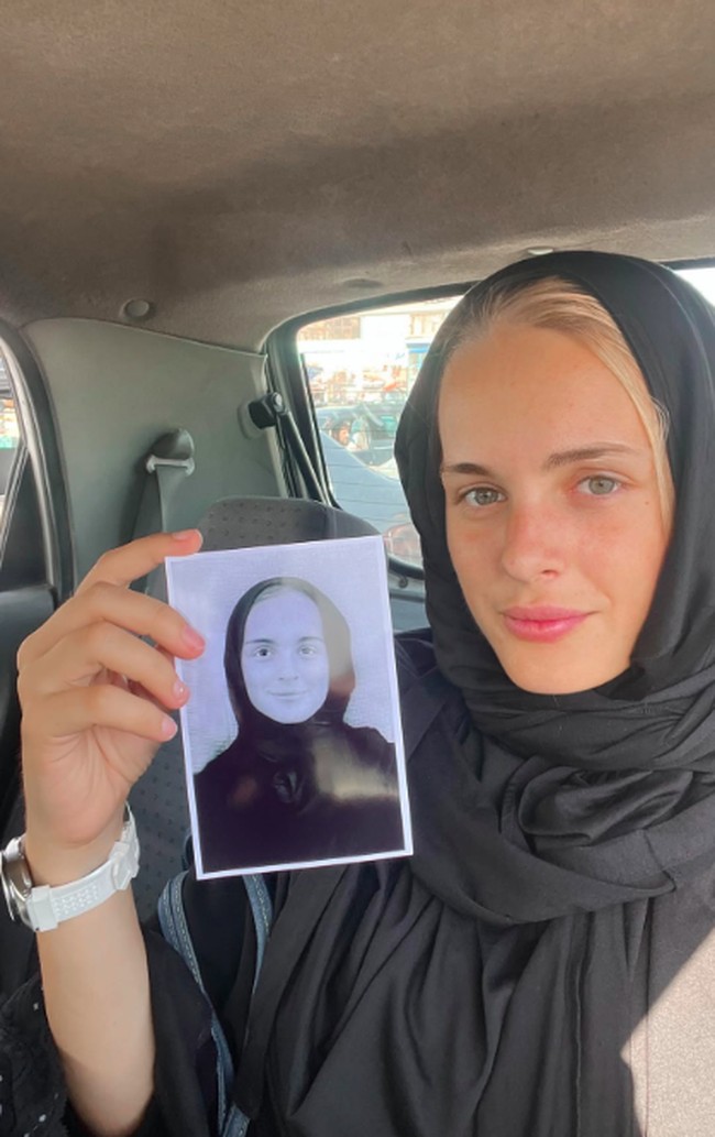 Sejak kecil, Sophia Lee ingin mencetak rekor dunia. Setelah bepergian sendirian ke Kosta Rika pada usia 13 tahun, ia terpikir untuk jadi wanita termuda yang mengunjugi semua negara.Foto: Instagram @sophialeetravel
