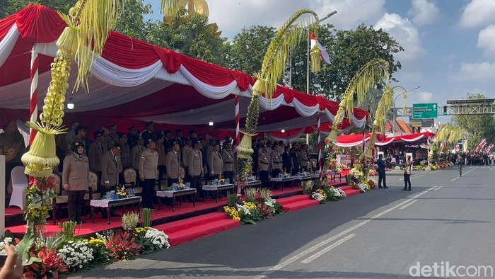 Kapolri pimpin Upacara Hari Juang Polri di Surabaya