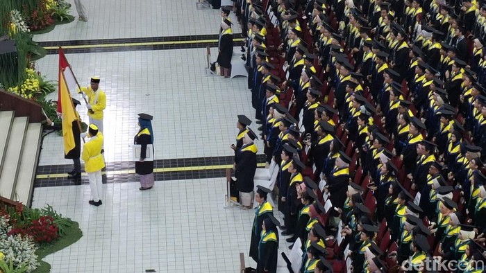 Wisuda UI.