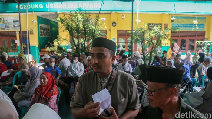 Kelompok Bimbingan Ibadah Haji dan Umrah Daarul Hikmah menggelar Medical Check Up (MCU) bagi calon jamaah haji tahun keberangkatan 2027 di Yayasan Daarul Hikmah Pamulang, Tangerang Selatan, Sabtu (22/8/2026).