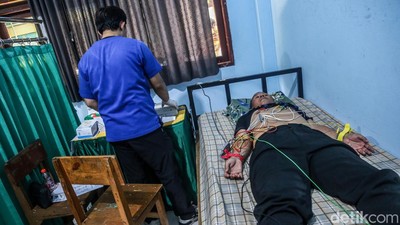 156 Calon Jemaah Haji 2027 Jalani Pemeriksaan Kesehatan
