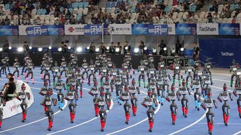  Sebanyak 2.056 robot terlibat dalam berbagai kompetisi dalam ajang tersebut. ANTARA FOTO/Desca Lidya Natalia  
