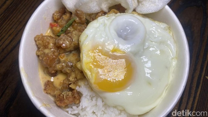 3 Meals A Day buka booth di Kemang