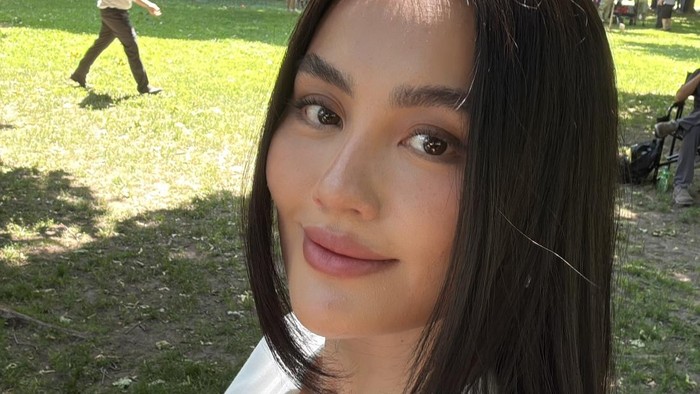 Agnez Mo Syuting Reacher