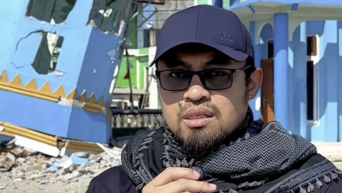 Ahmad Zaki, Relawan dan Founder Yayasan Gerak Bareng