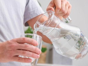 Jangan Skip! Ini Minuman Terbaik Setelah Makan Malam Menurut Ahli