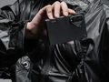 5 Aksesori Samsung Galaxy Z Fold 8, dari Casing hingga Charger