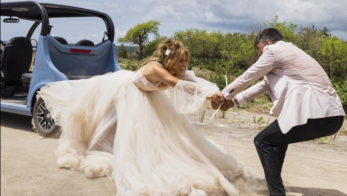 Cuplikan Film Shotgun Wedding