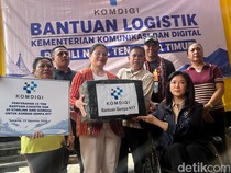 Komdigi Salurkan 15 Ton Bantuan Logistik-20 Unit Starlink ke Korban Gempa NTT
