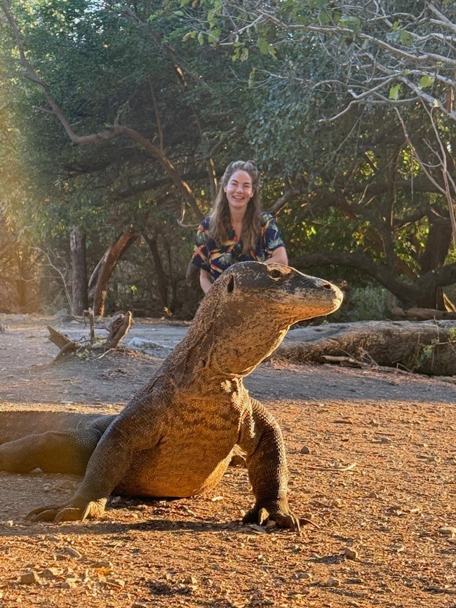 Momen Michelle Monaghan Balik ke Indonesia, Bahagia Bisa Lihat Komodo