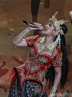 Raisa Sukses Jadi Srikandi, Disambut Tepuk Tangan Meriah