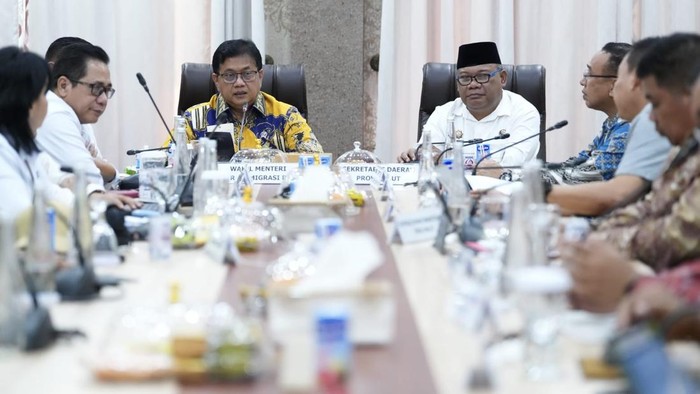 Rapat Koordinasi (Rakor) antara Kementerian Transmigrasi (Kementrans) dan Pemerintah Provinsi (Pemprov) Malut