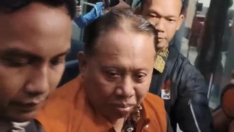 Penampakan Rektor hingga Warek Unsoed Ditahan KPK Usai Kena OTT